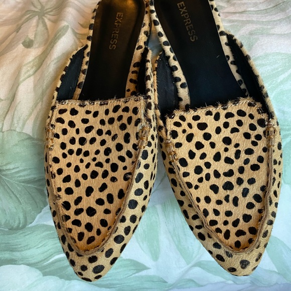 Leopard Cheetah Print Loafer Mules… - Picture 3 of 11